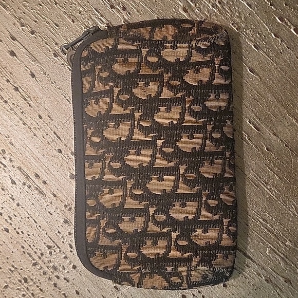 Christian Dior pouch - Picture 1 of 9